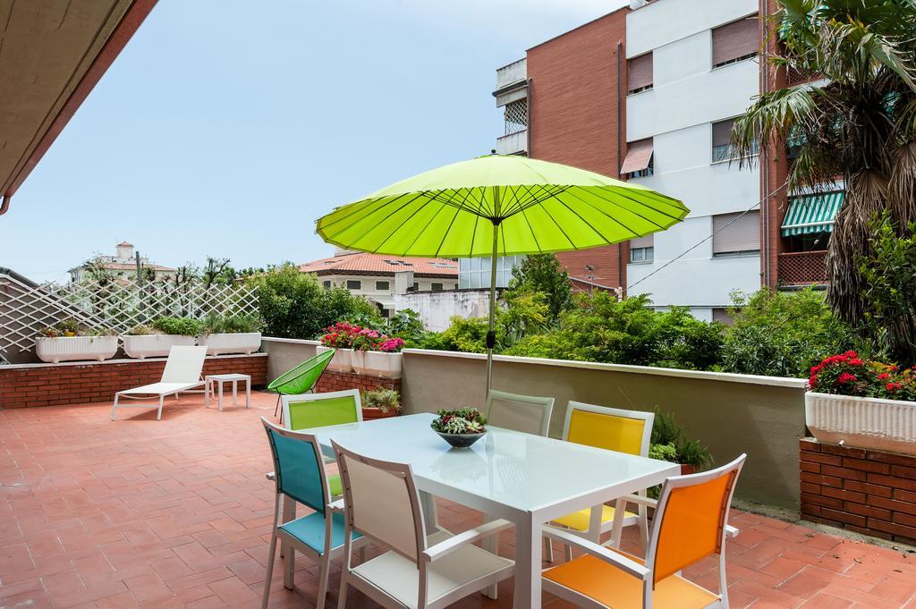 Il Parco Apartments Marina di Massa Εξωτερικό φωτογραφία